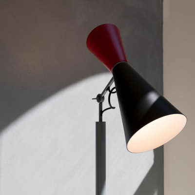 Nemo - Le Corbusier - Parliament PT - Double emission design floor lamp - Black/Red - LS-NL-PAR-ENR-22